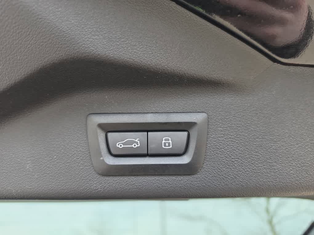 Used 2026 BMW X7 M60i AWD/4WD image 10