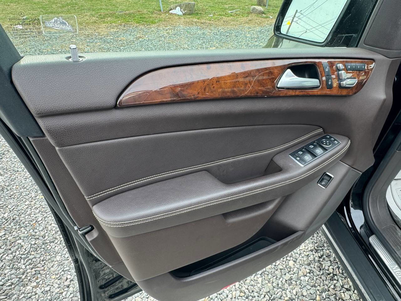 Used 2018 Mercedes-Benz GLS 450 4MATIC image 23