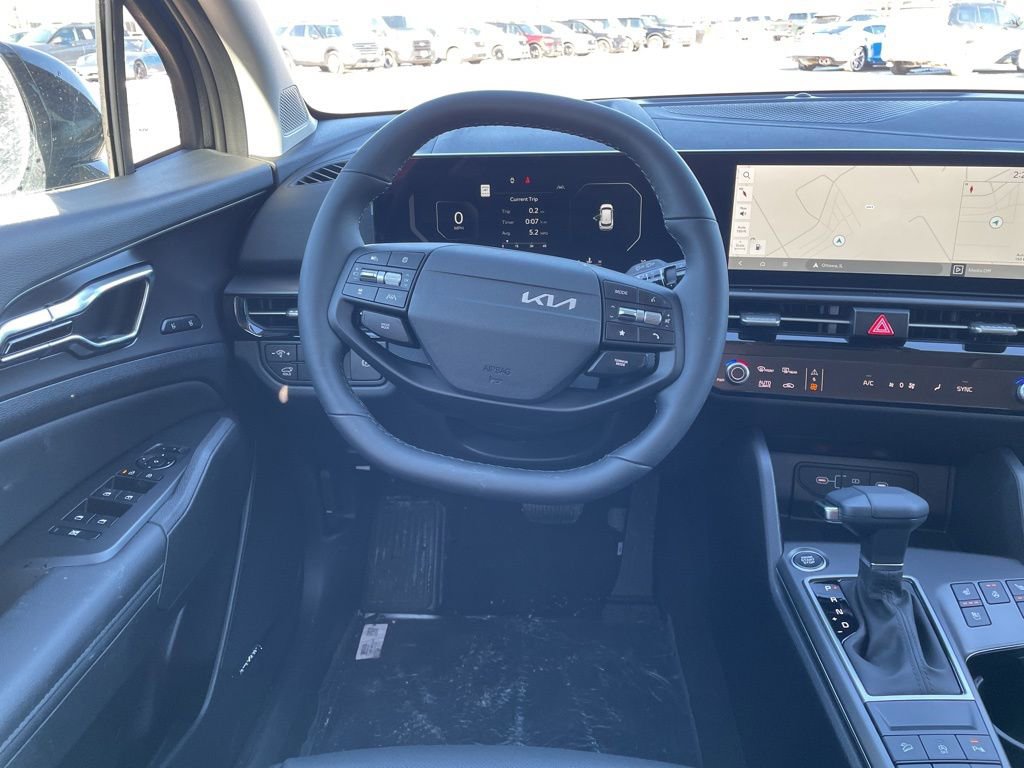 New 2026 Kia Sportage SX AWD/4WD image 13