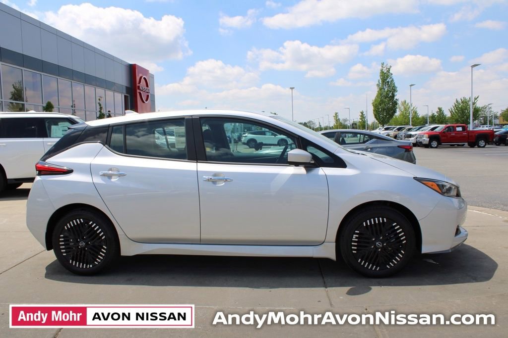 New 2025 Nissan Leaf SV Plus image 3