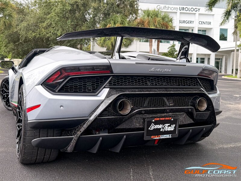 Used 2019 Lamborghini Huracan Performante AWD/4WD image 49