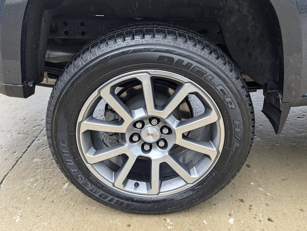 Used 2021 GMC Canyon Denali image 21