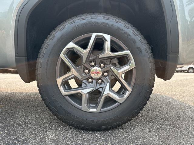 New 2026 GMC Sierra 1500 SLE image 40