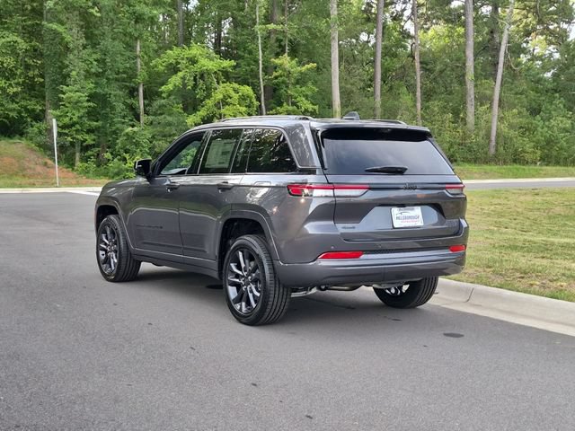 New 2026 Jeep Grand Cherokee Limited AWD/4WD image 11