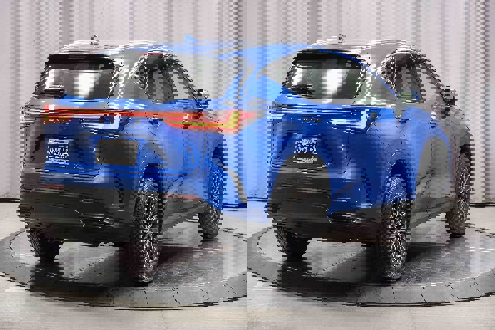 Used 2022 Lexus NX 250 FWD image 4