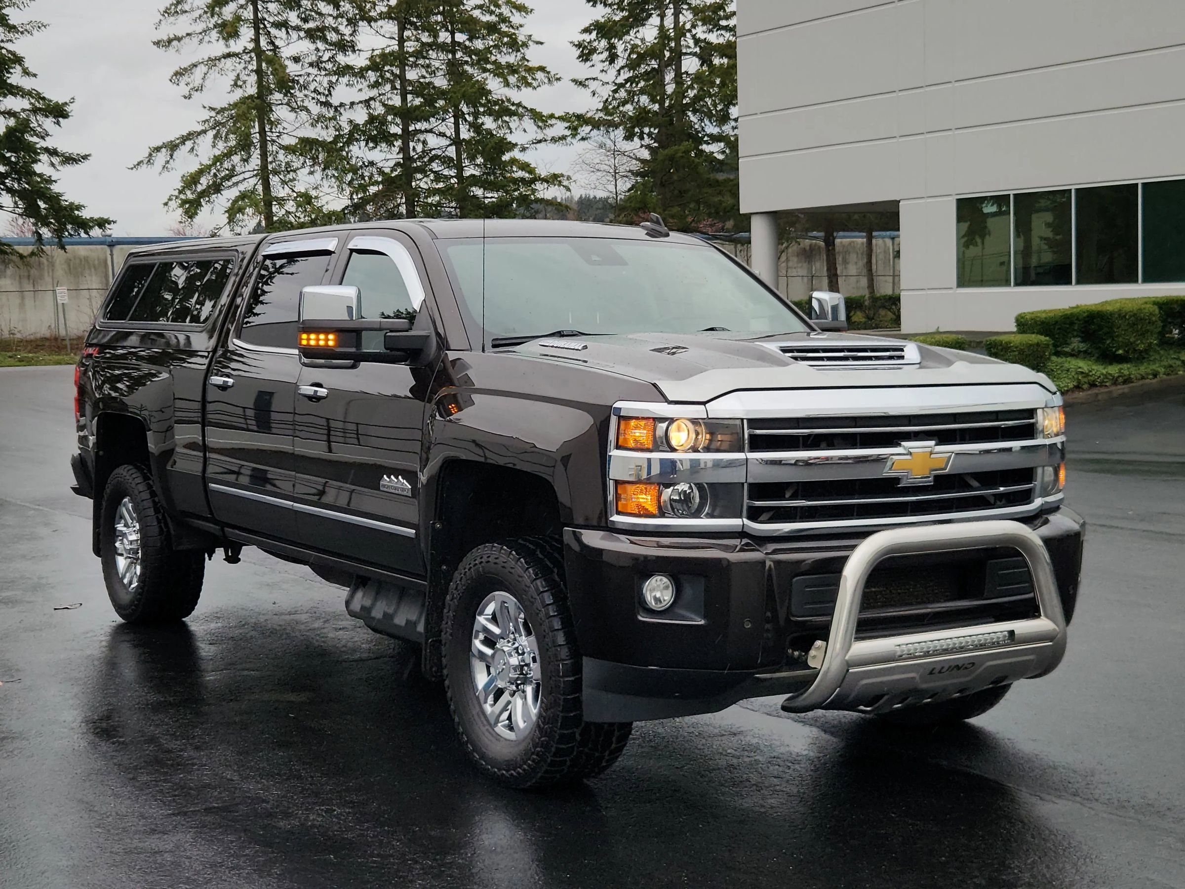 Used 2018 Chevrolet Silverado 3500 High Country AWD/4WD image 5