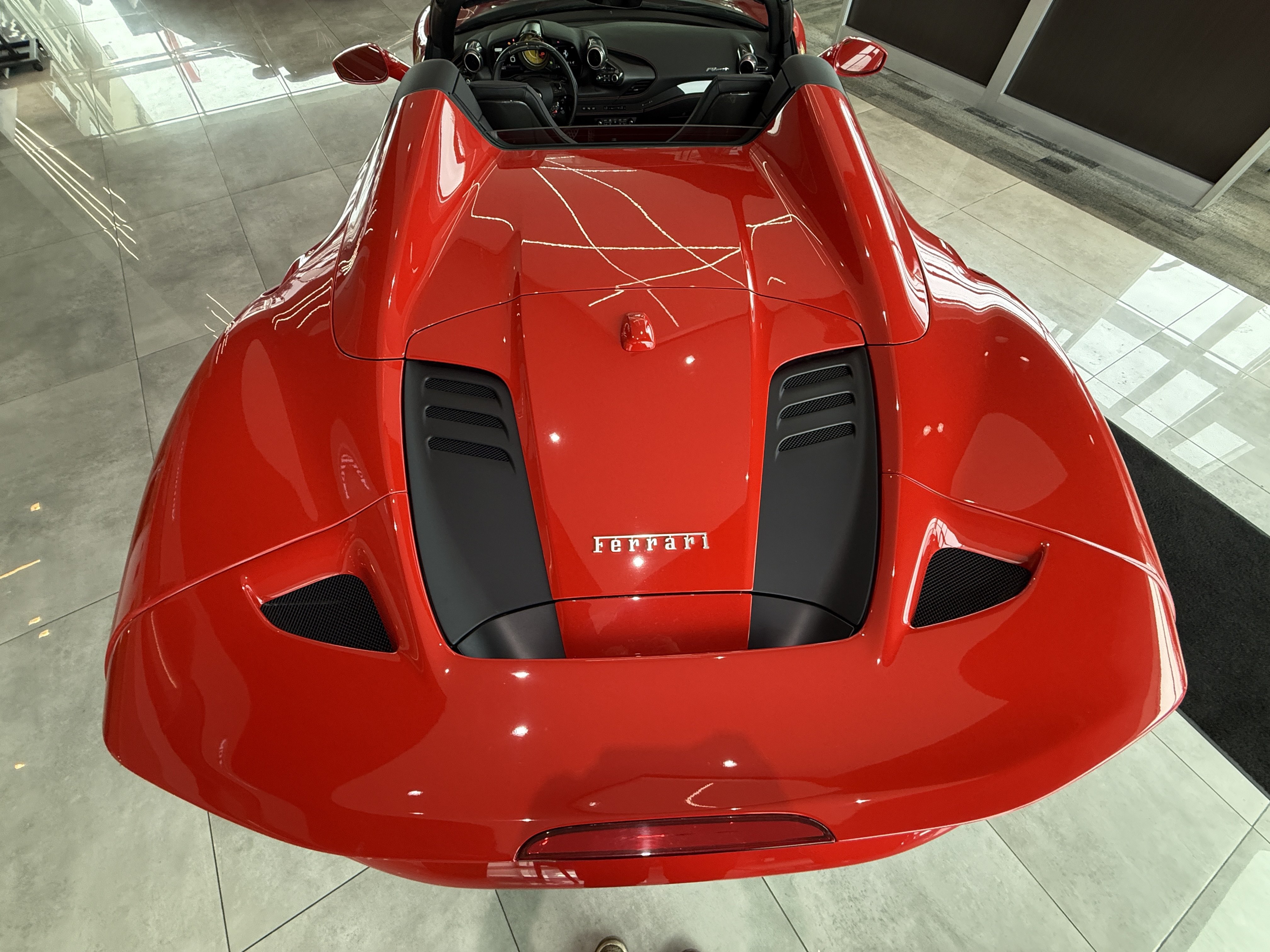 Used 2021 Ferrari F8 Tributo RWD image 42
