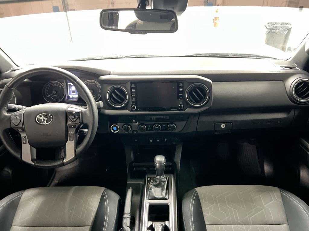 Used 2023 Toyota Tacoma TRD Sport AWD/4WD image 10