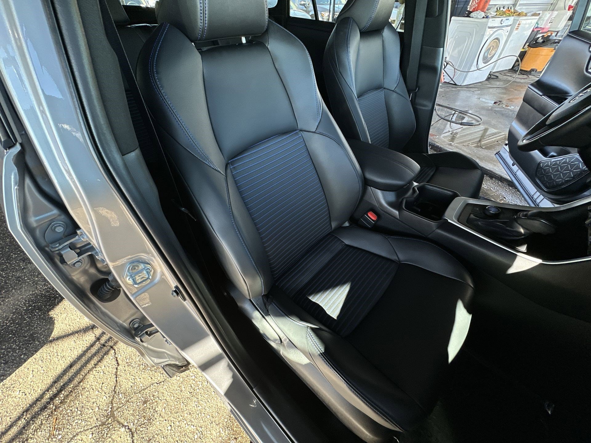 Used 2024 Toyota RAV4 XSE image 28