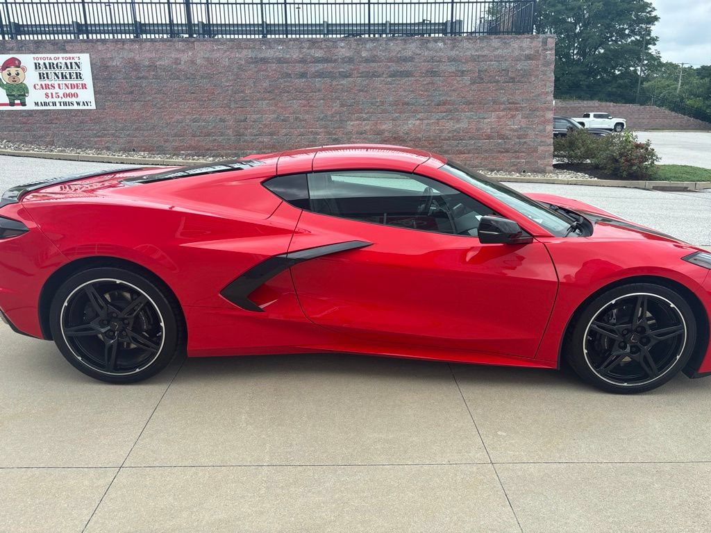 Used 2024 Chevrolet Corvette Stingray Coupe w/ 1LT RWD image 4