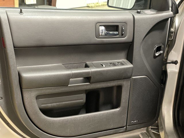 Used 2019 Ford Flex SE image 13