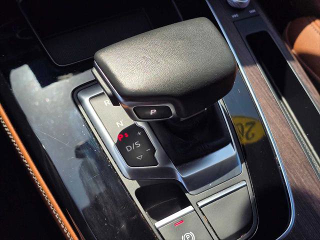 Used 2024 Audi Q5 2.0T Premium Plus w/ Premium Plus Package AWD/4WD image 37
