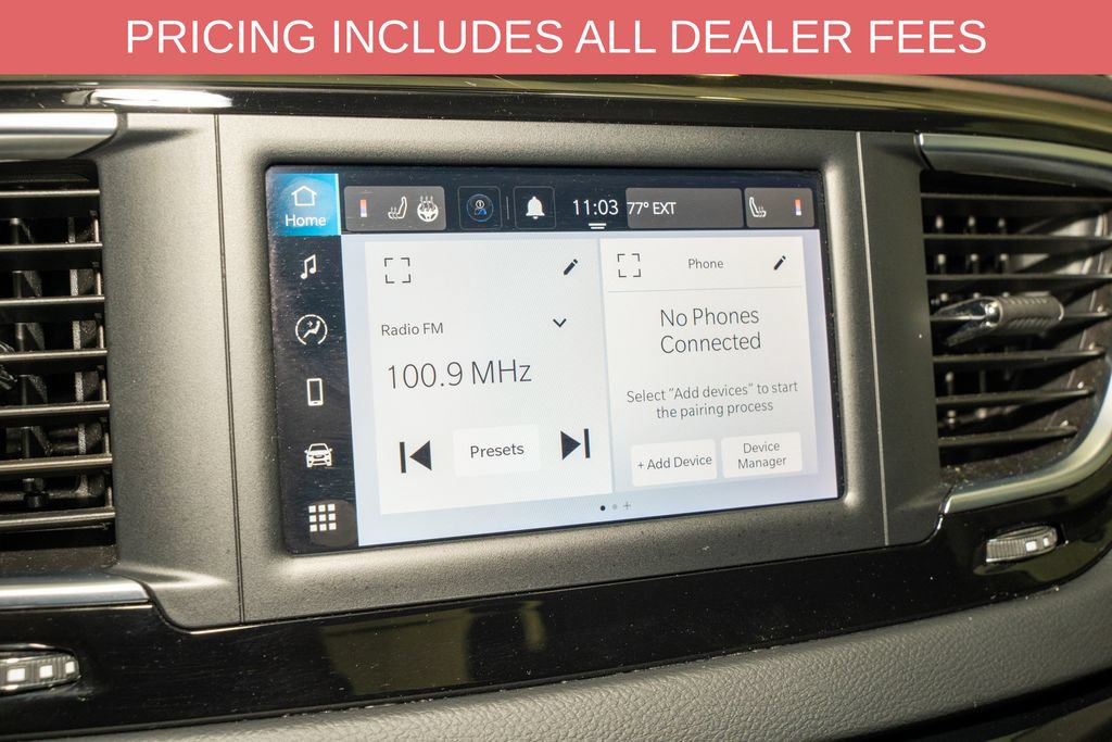 Used 2023 Chrysler Voyager LX FWD image 12