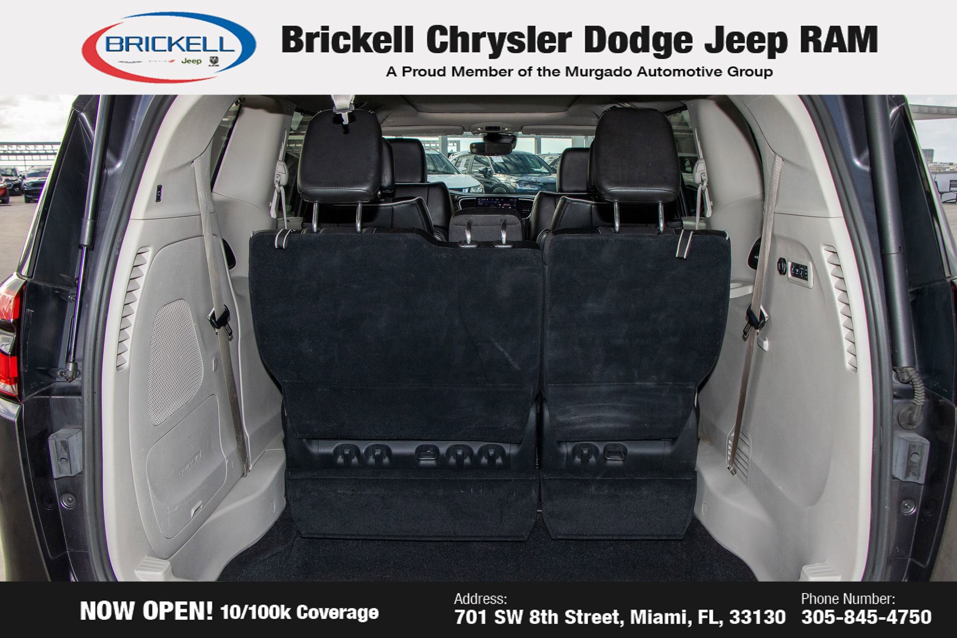 Used 2022 Chrysler Pacifica Limited image 9