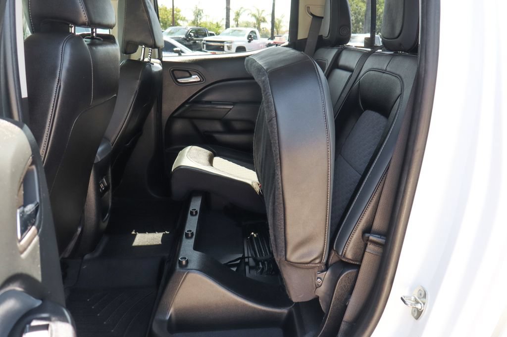 Used 2020 Chevrolet Colorado Z71 AWD/4WD image 47