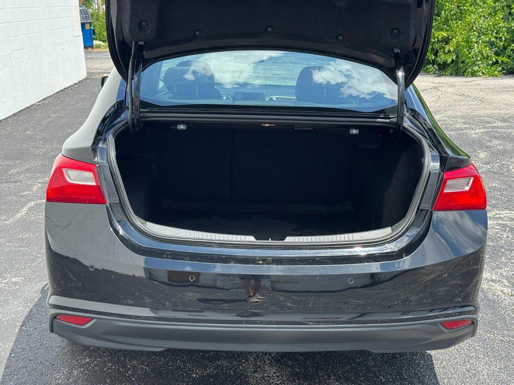 Used 2024 Chevrolet Malibu LT image 8