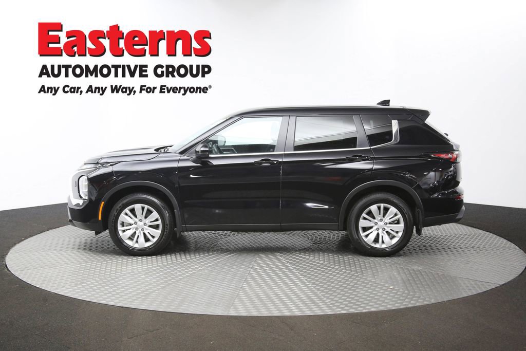 Used 2025 Mitsubishi Outlander ES image 60