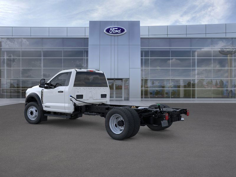 New 2025 Ford F450 XL w/ XL Chrome Package image 4