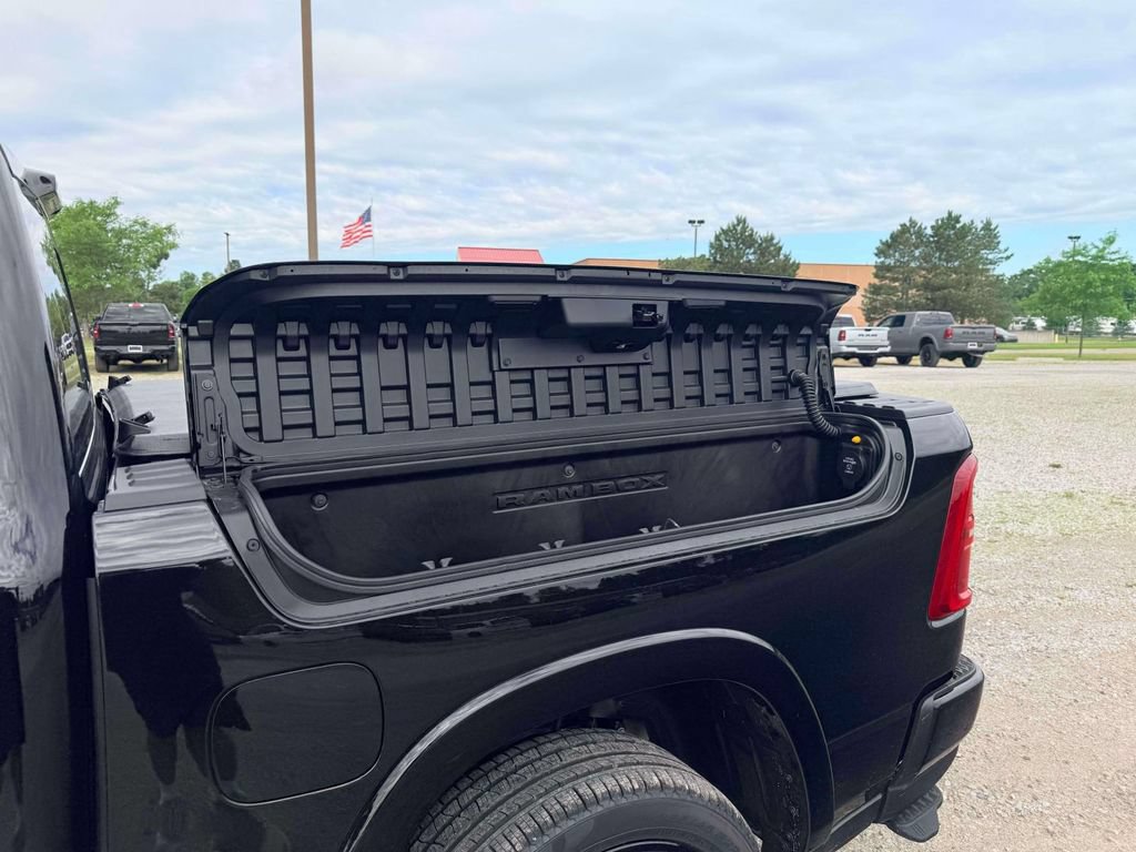 New 2026 RAM 1500 Limited AWD/4WD image 10