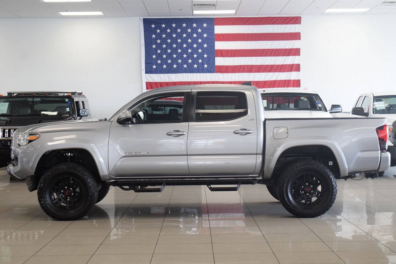 Used 2021 Toyota Tacoma SR5 w/ Technology Package AWD/4WD image 5
