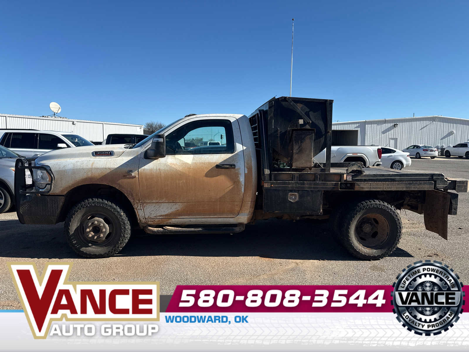 Used 2024 RAM 3500 Tradesman w/ Chrome Appearance Group AWD/4WD image 1