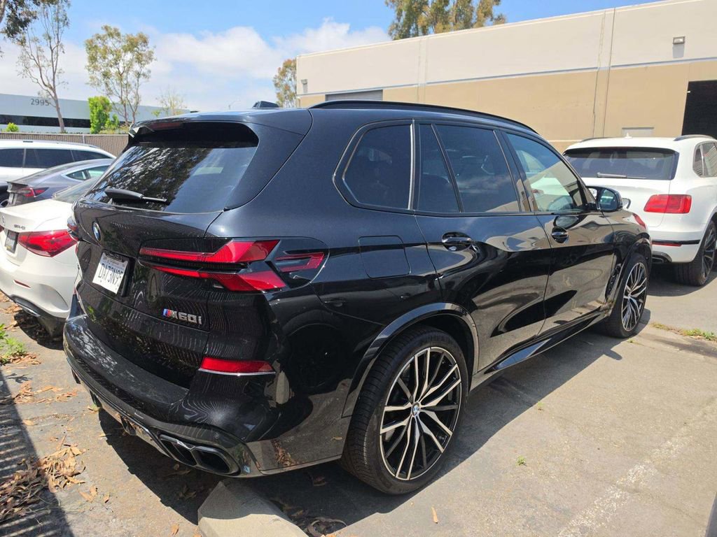 Used 2024 BMW X5 M60i w/ Executive Package AWD/4WD image 3