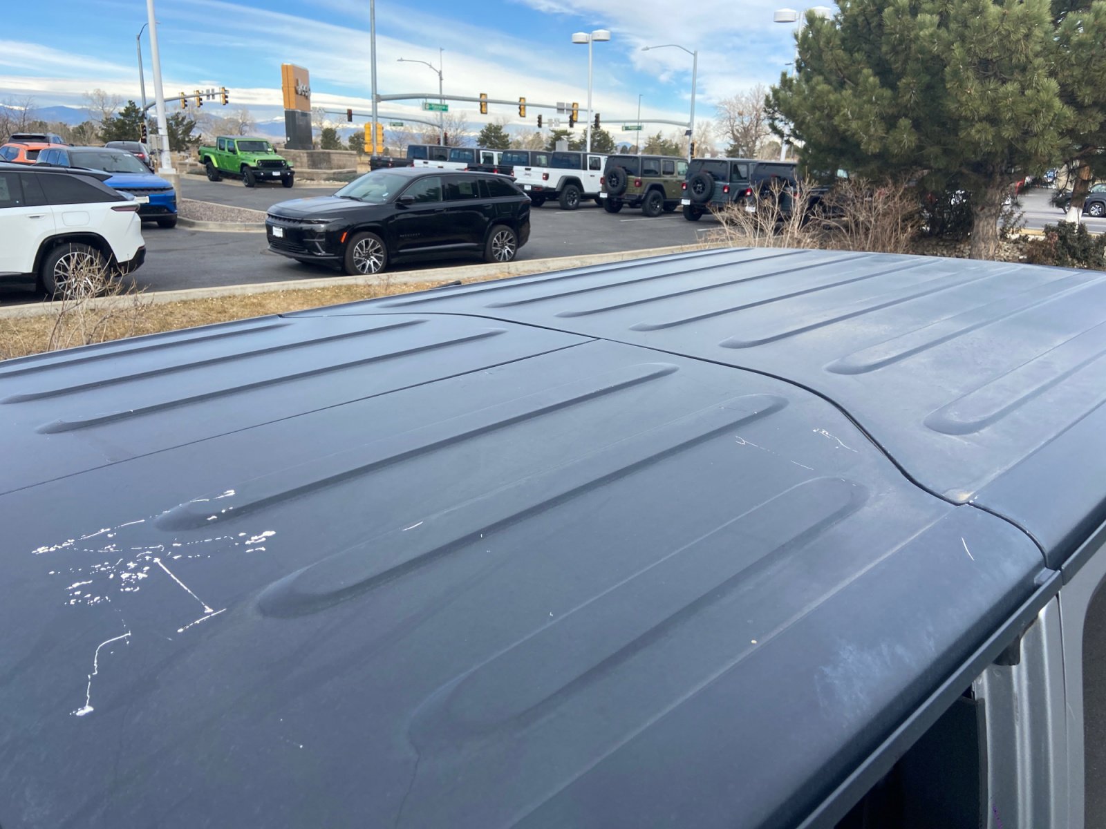 Used 2018 Jeep Wrangler Unlimited Sport S image 33