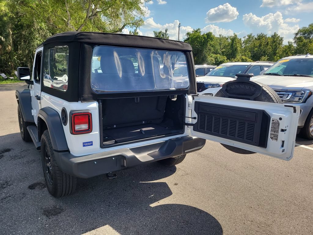 Used 2024 Jeep Wrangler Sport AWD/4WD image 8