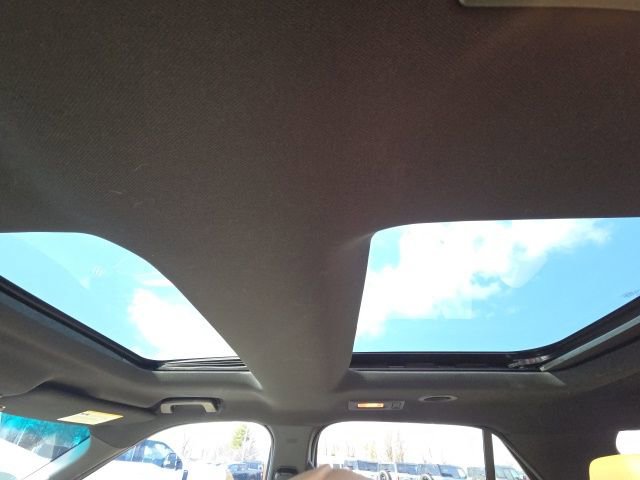 Used 2016 Ford Explorer Limited image 24