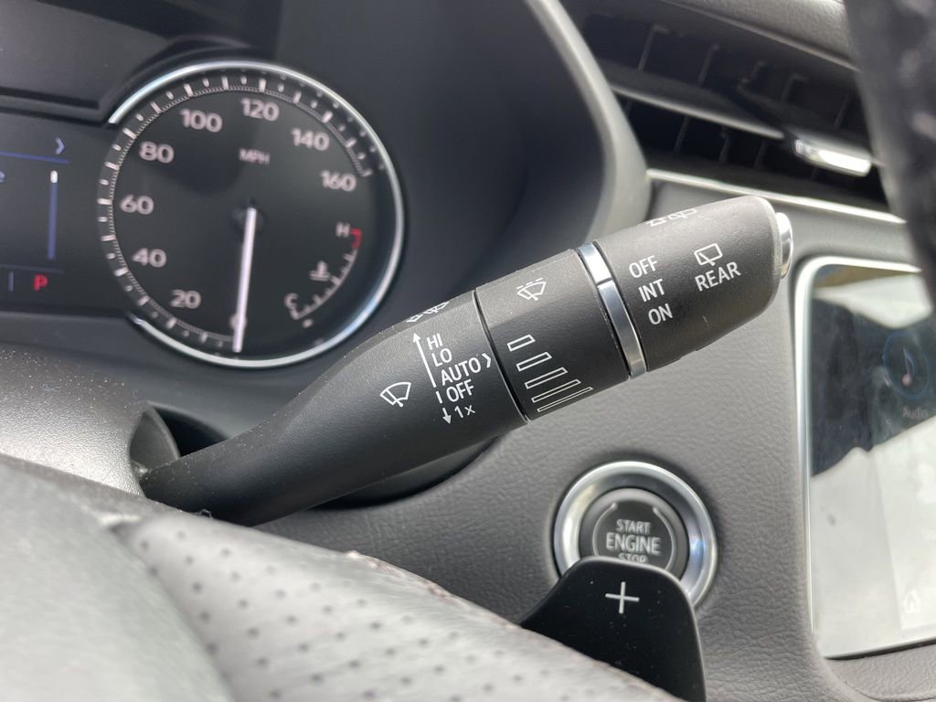 Used 2021 Cadillac XT4 Sport image 17