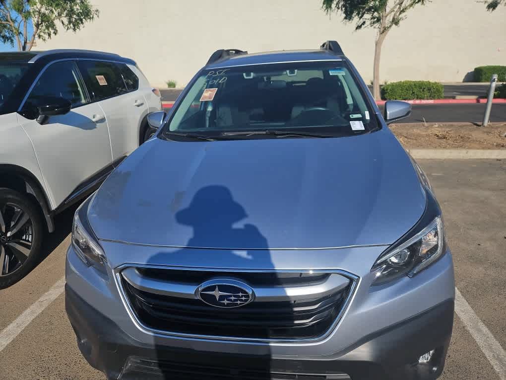 Used 2022 Subaru Outback Premium AWD/4WD image 4