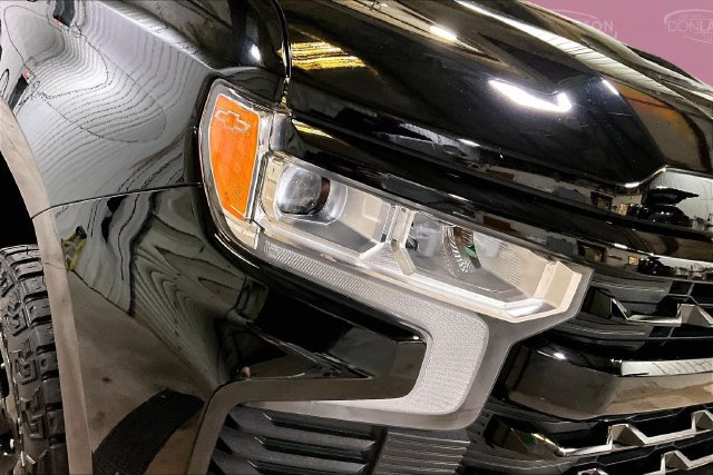Certified 2024 Chevrolet Silverado 1500 LT Trail Boss w/ LT Trail Boss Premium Package AWD/4WD image 4