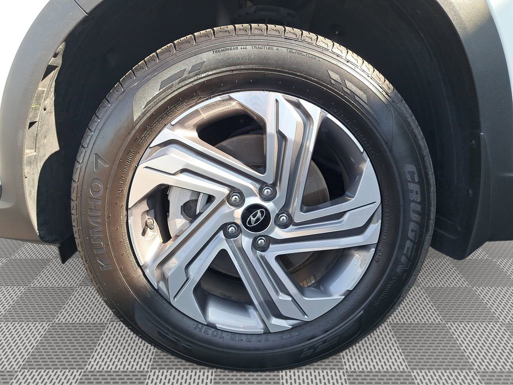 Used 2023 Hyundai Santa Fe SEL image 10