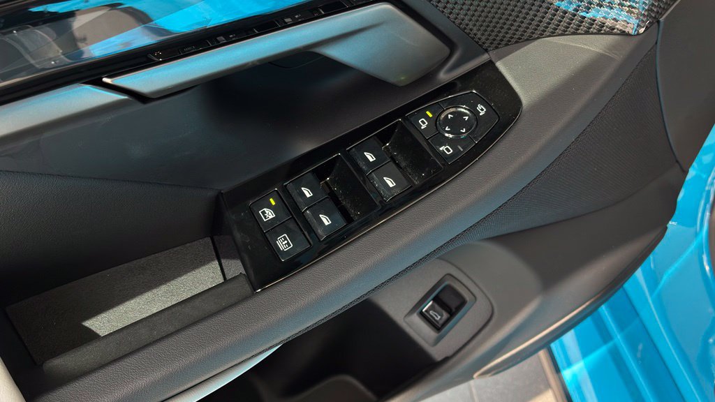 New 2027 BMW M5 w/ Carbon Package AWD/4WD image 28