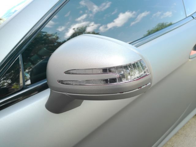 Used 2015 Mercedes-Benz SL 550 image 25