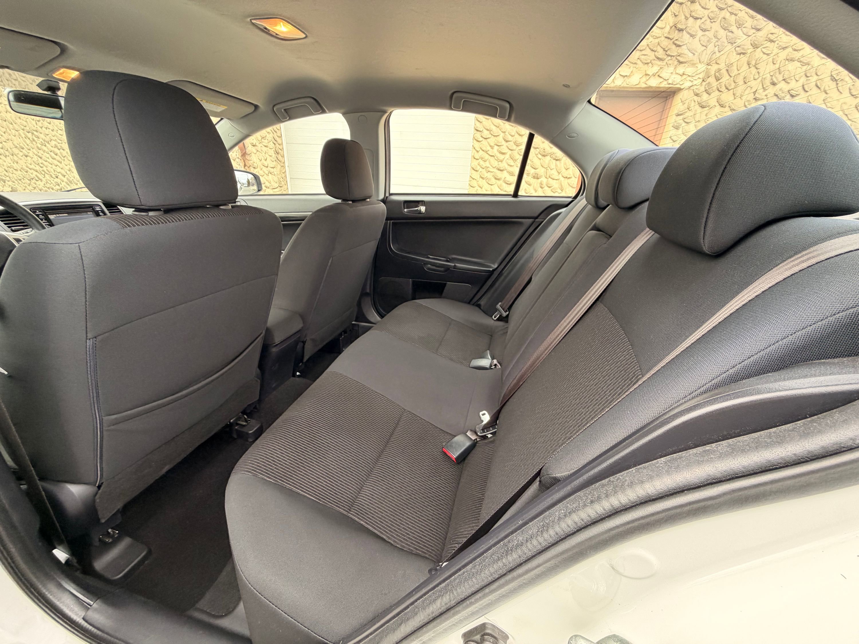 Used 2017 Mitsubishi Lancer ES image 24