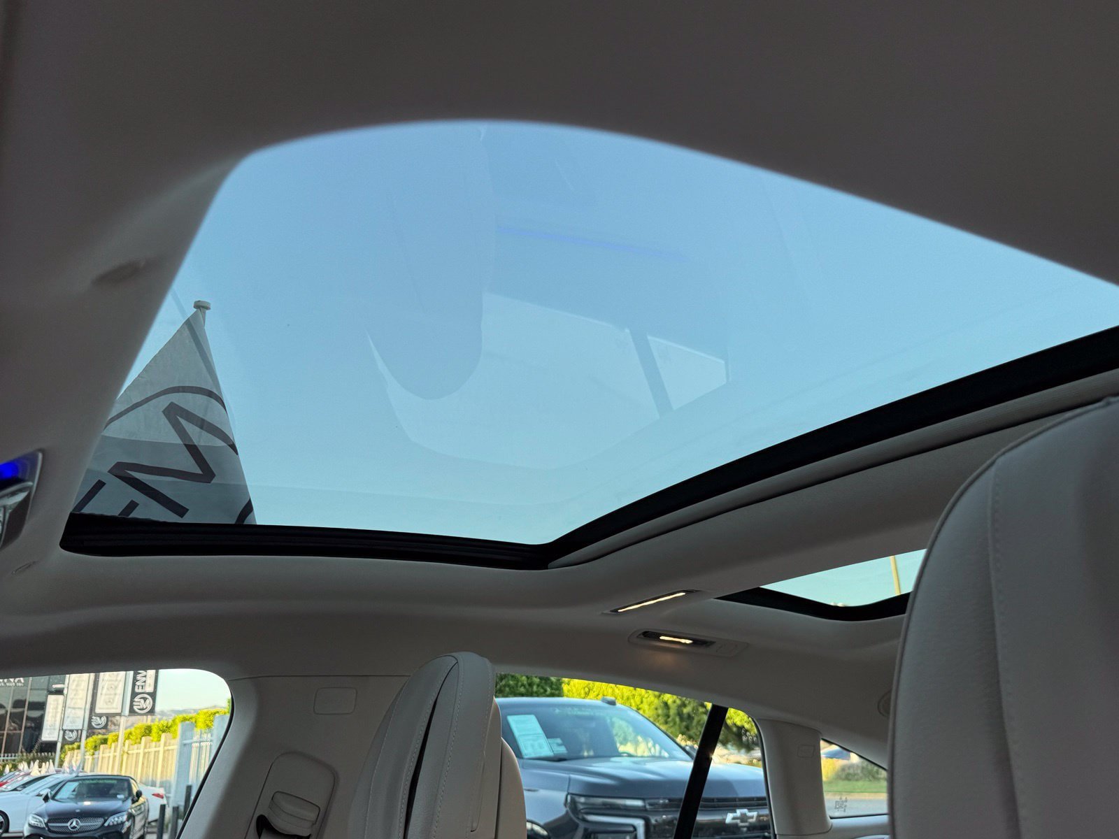 Used 2023 Mercedes-Benz EQS 580 4MATIC Sedan image 27