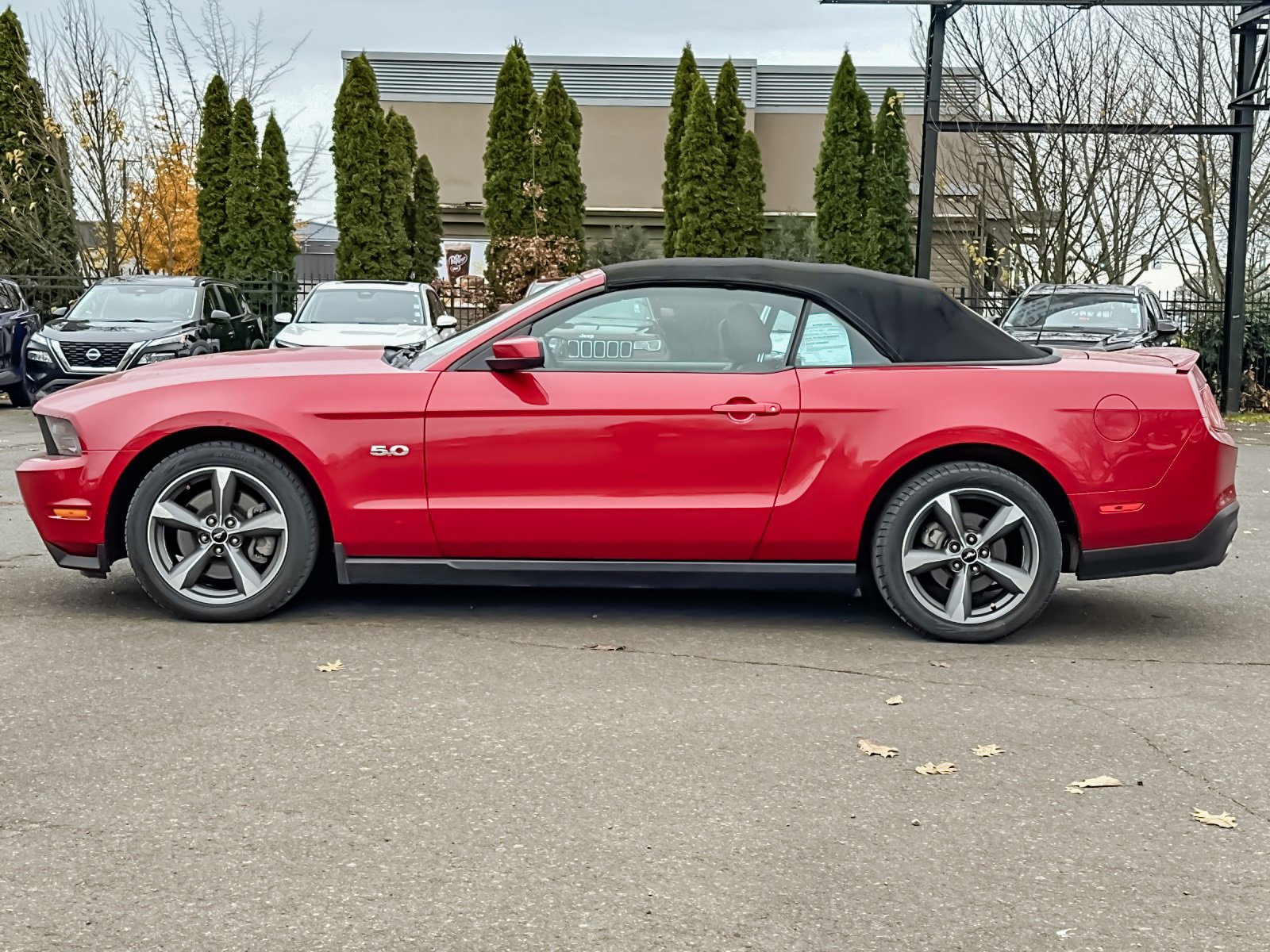 Used 2011 Ford Mustang GT image 7