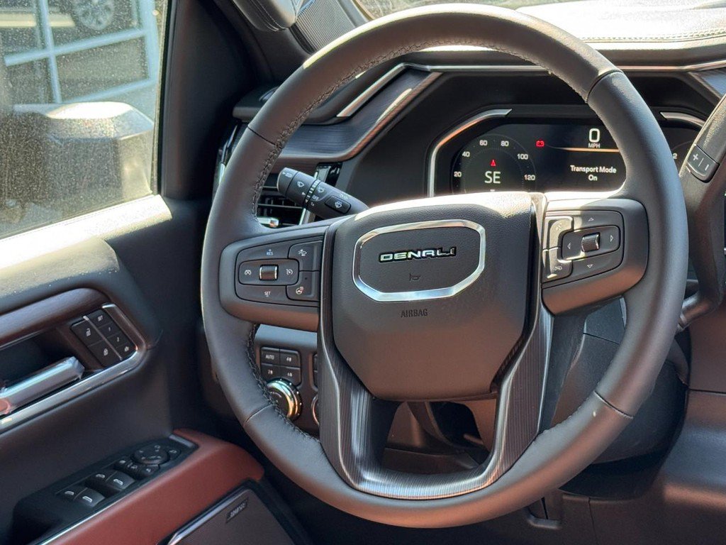 New 2026 GMC Sierra 2500 Denali Ultimate w/ LPO, Black Badging Package AWD/4WD image 11
