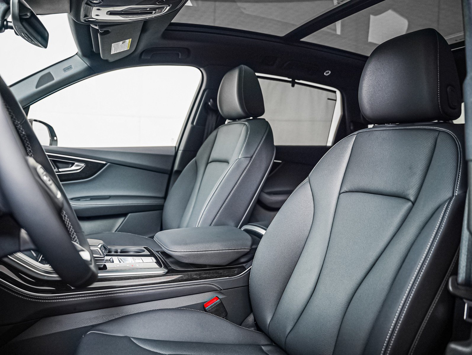 New 2026 Audi Q7 3.0T Premium Plus AWD/4WD image 11
