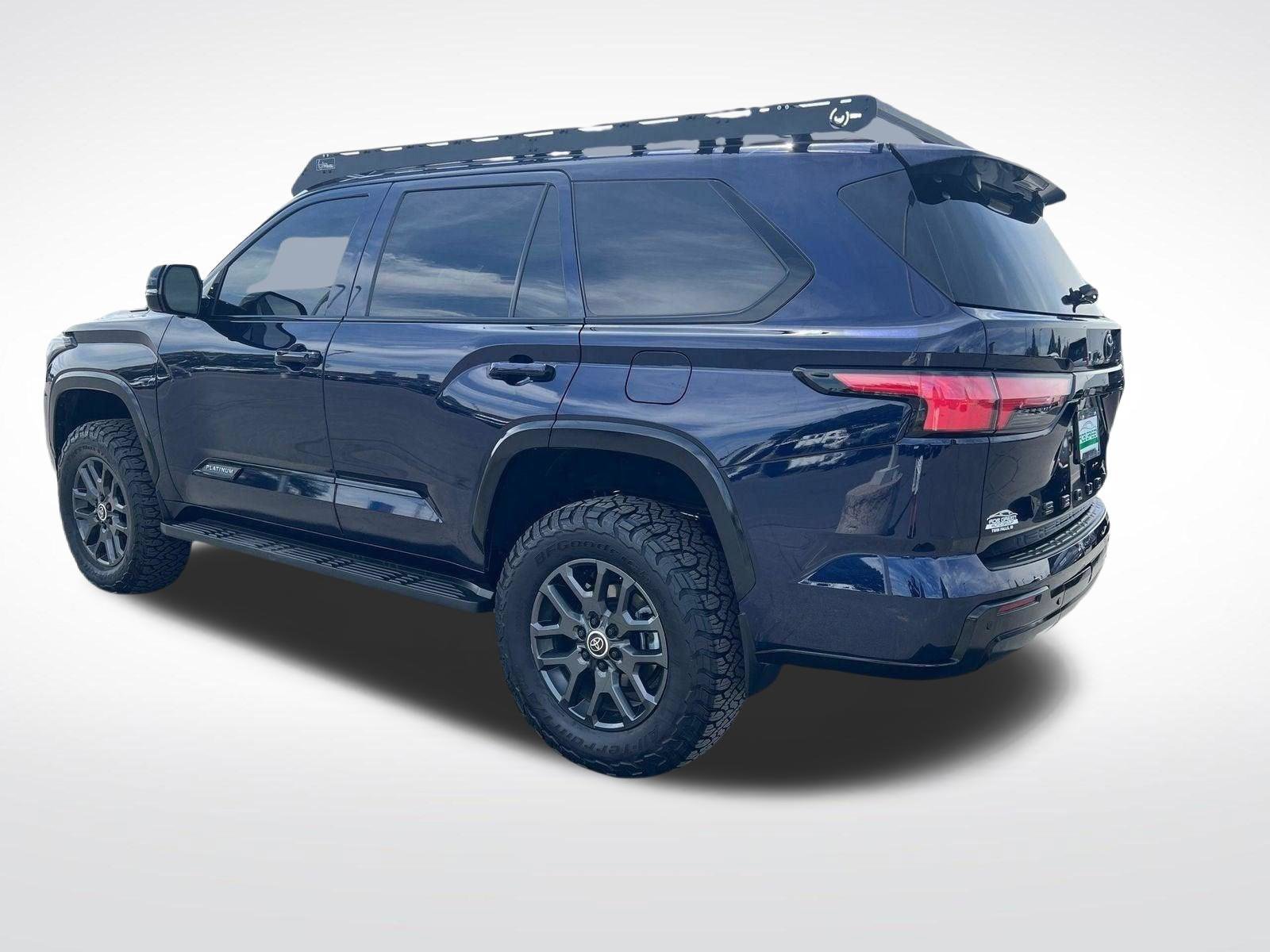 Used 2024 Toyota Sequoia Platinum AWD/4WD image 8