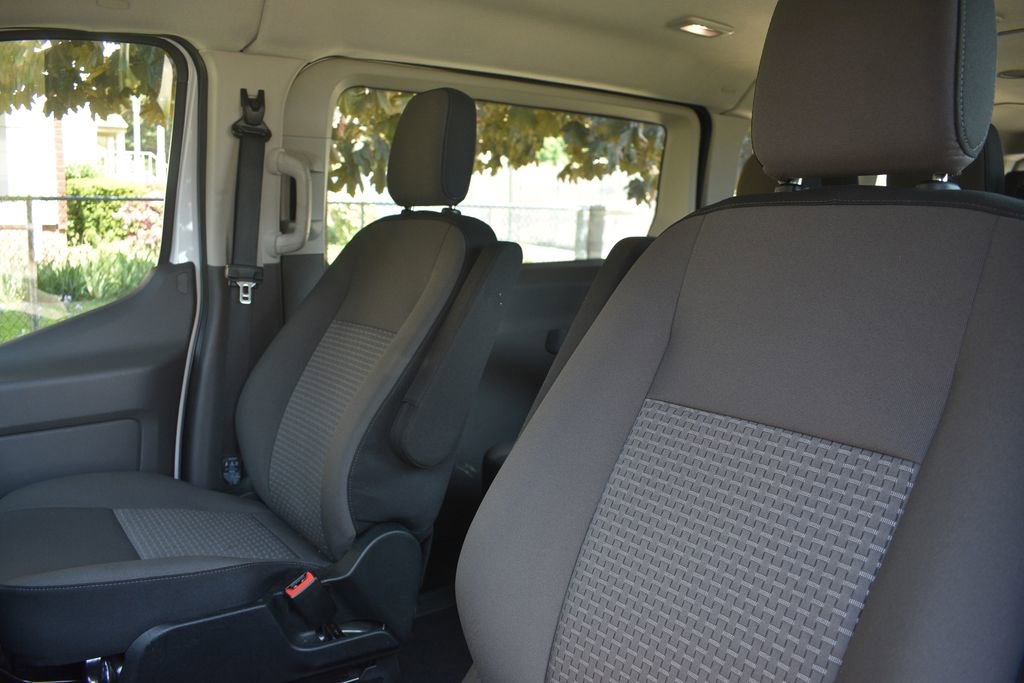 Used 2025 Ford Transit 350 XLT RWD image 9