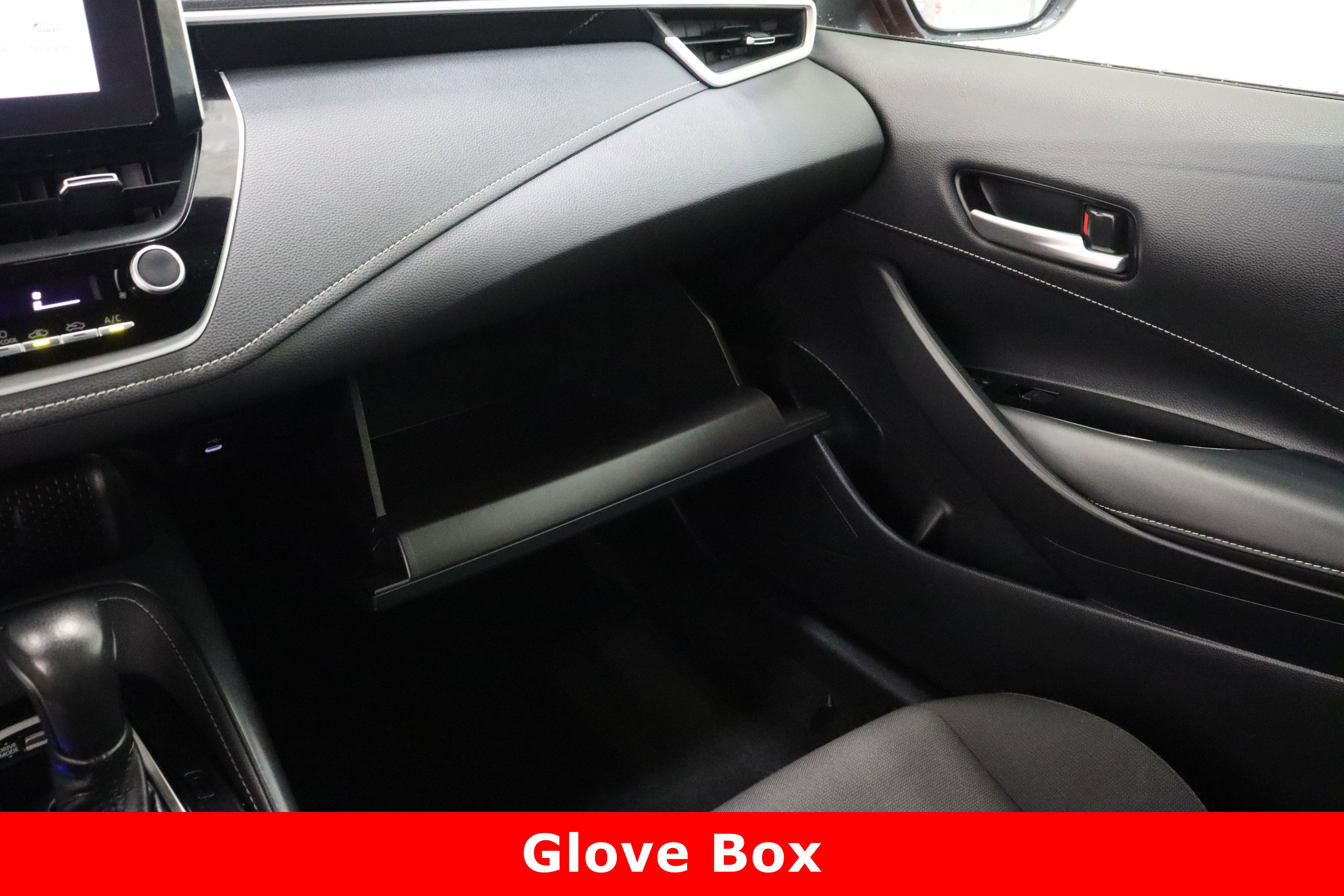 Used 2025 Toyota Corolla SE image 21