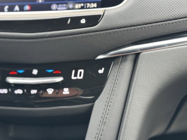 New 2025 Cadillac XT5 Premium Luxury image 18