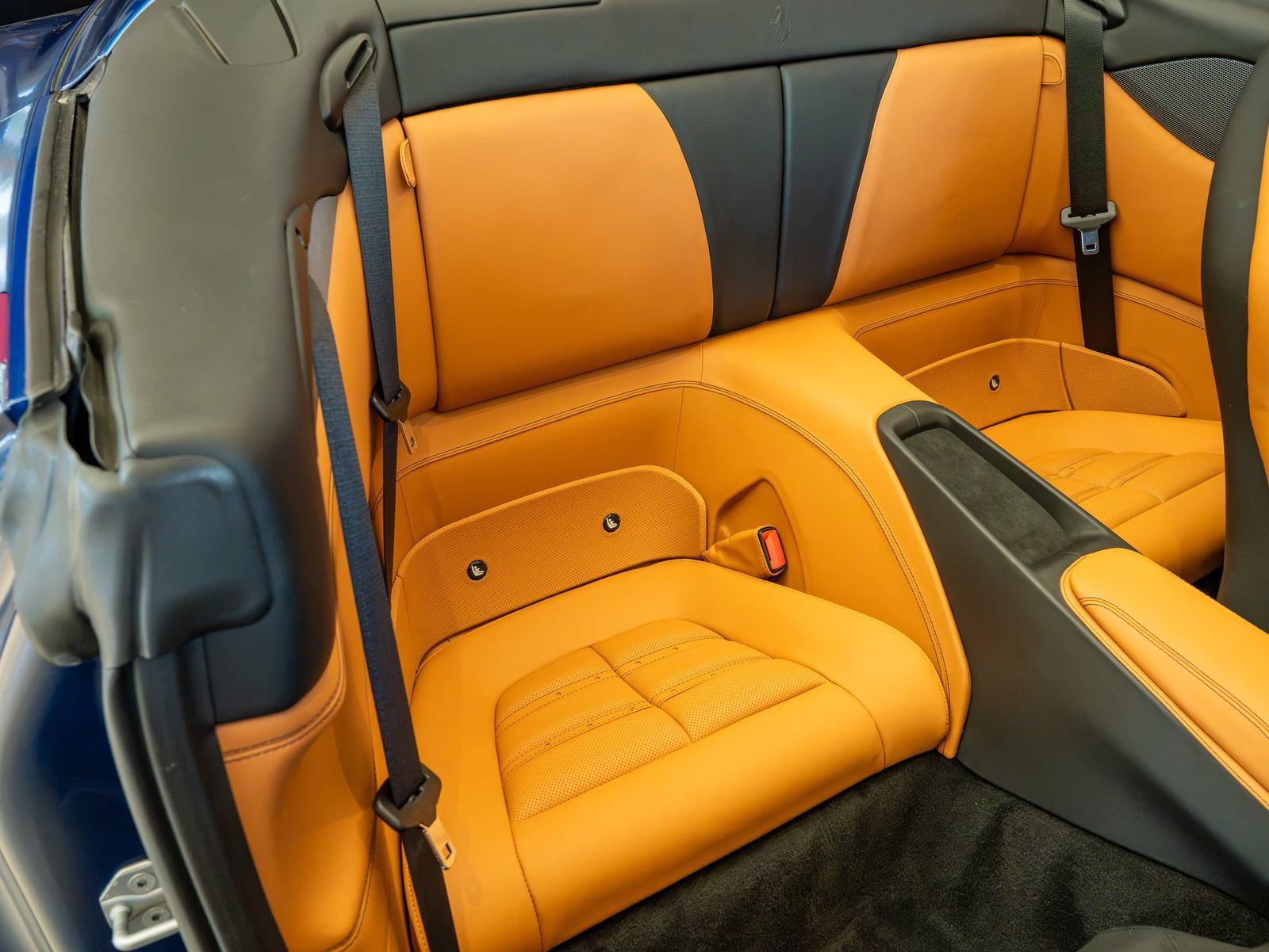 Certified 2023 Ferrari Portofino M RWD image 23