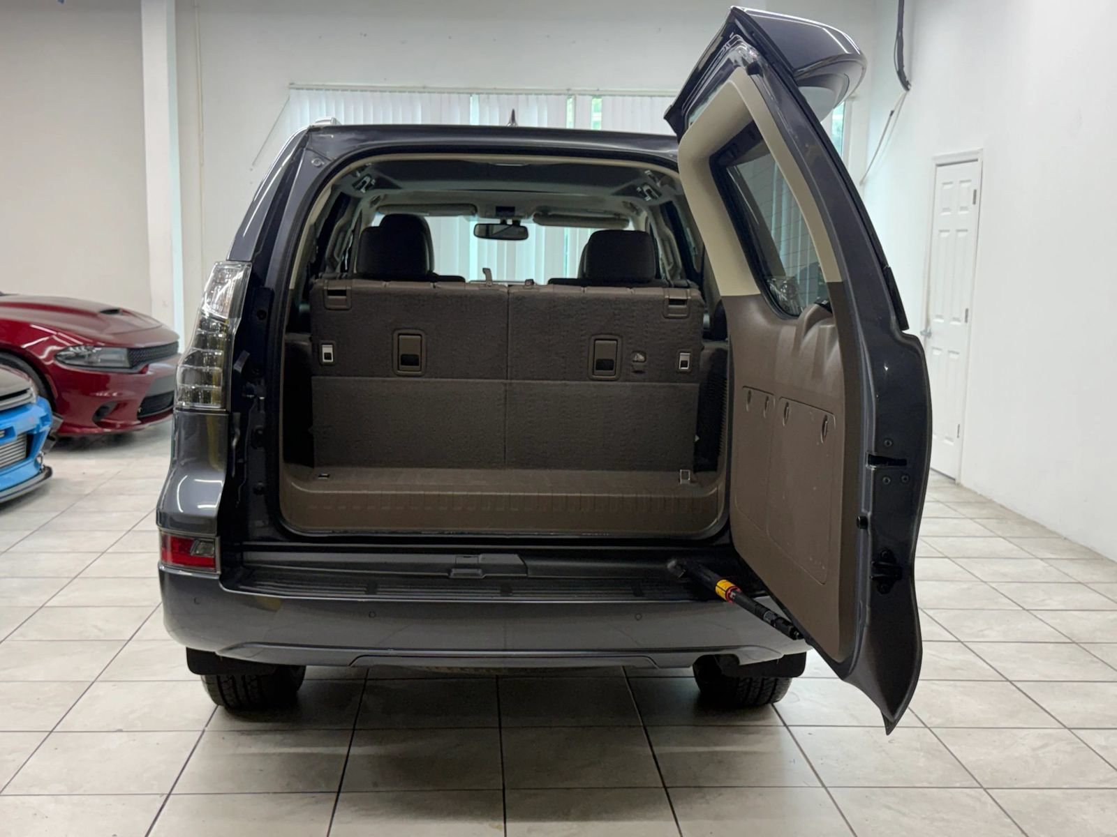 Used 2017 Lexus GX 460 Premium AWD/4WD image 21