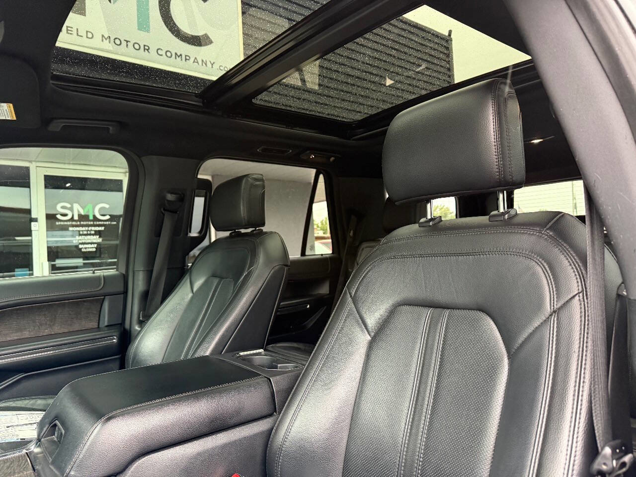 Used 2020 Ford Expedition Limited w/ Equipment Group 302A image 17