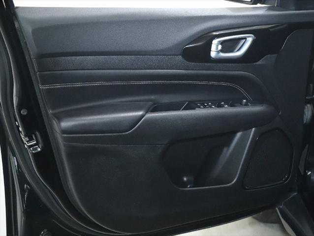 Certified 2022 Jeep Compass Altitude image 15