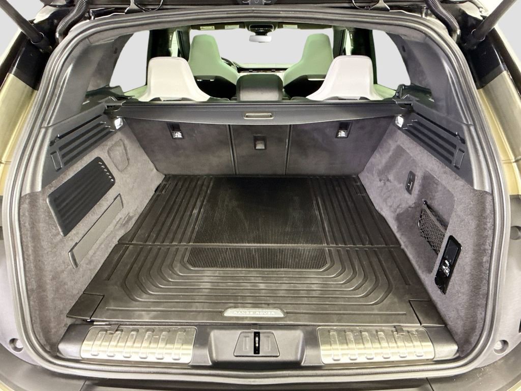 Used 2024 Land Rover Range Rover Sport SV Edition One Carbon Bronze image 27