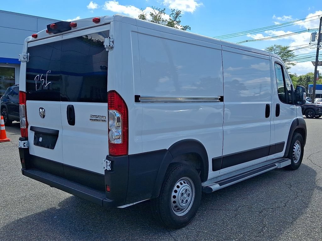 Used 2025 RAM ProMaster 2500 w/ U-Haul Equipment Group FWD image 8